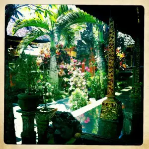 Bali Ubud Palace sightseeing artist studios