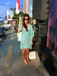 Bali Indonesia street style fashion kaftan