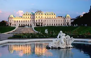 Vienna sightseeing palace Belvedere