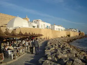 Tunisia Sightseeing outside medina