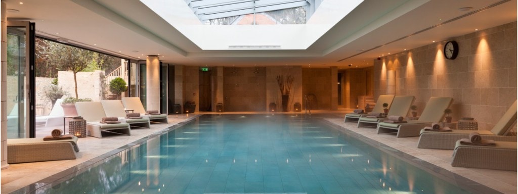 swimming pool and spa Limewood Hotel