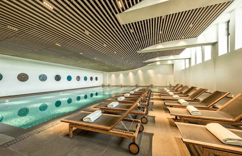 canyon ranch indoor lengths pool