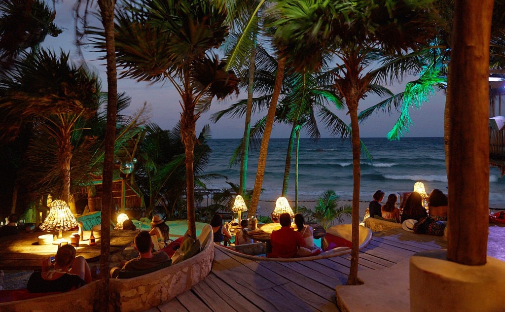 cool bars and clubs Papaya Tulum