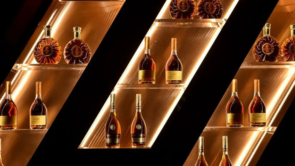 Hosting a London Fashion Week Party with Remy Martin bar