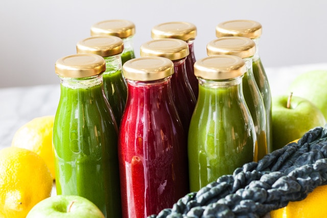 Green and red juices detox cru8 London