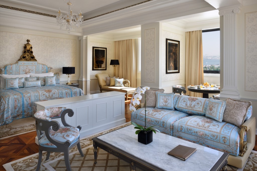 Dubai - A Stylish Spa Weekend at Palazzo Versace bedroom Imperial suit