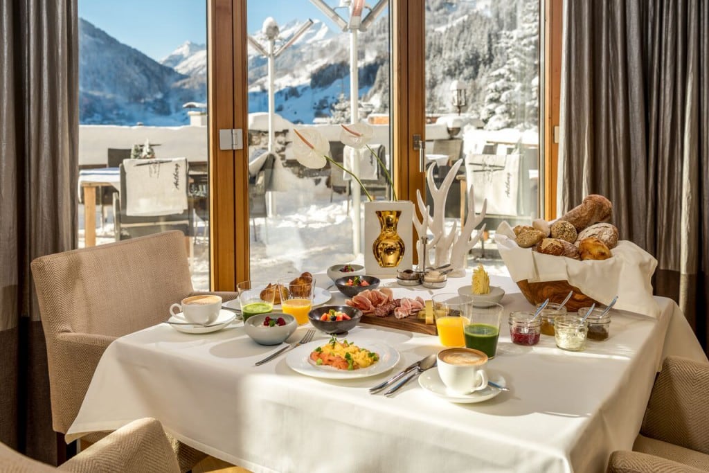 hotel tannenhof st anton cool skiing breakfast