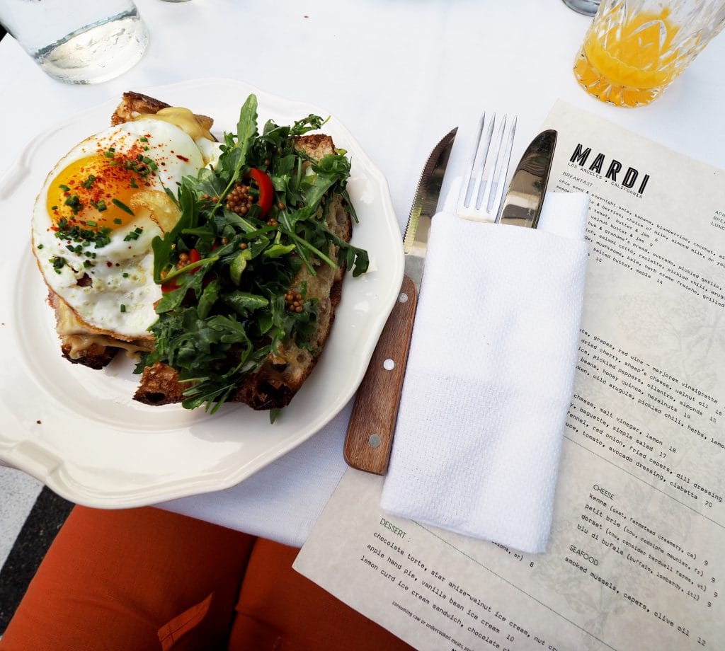 Mardi-brunch-palihouse-hotel-LA