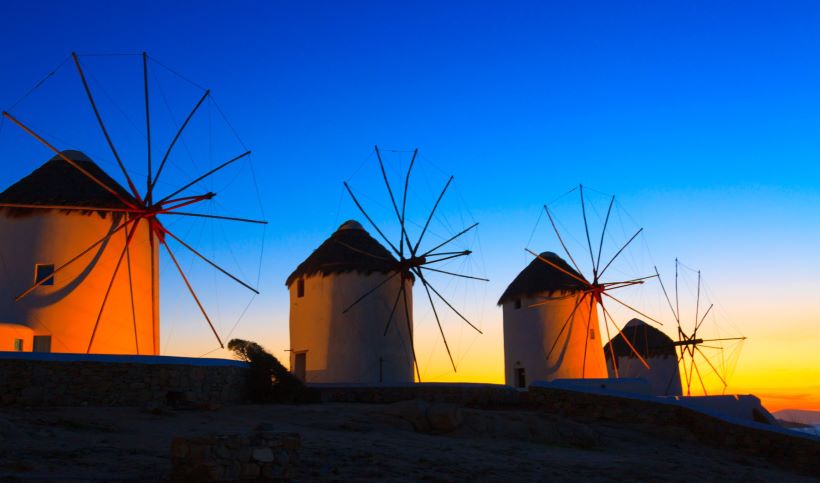 mykonos-windmills at night