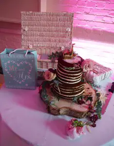 Lucy and richards wedding cake
