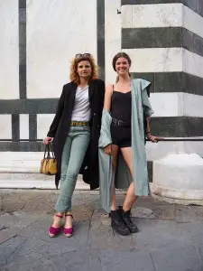 mother and daughter street style