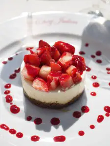 strawberry cheesecake dessert in Paris