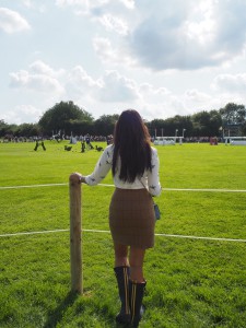 burghley-watching-horses