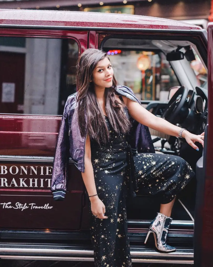 London-fashion-week-Bonnie-Rakhit-style-traveller-mercedes