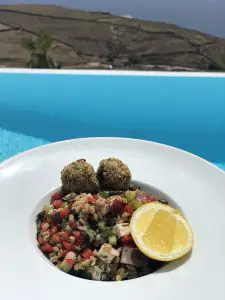 Organic healthy food from Bowl Mykonos on the Helios Fitness retreat