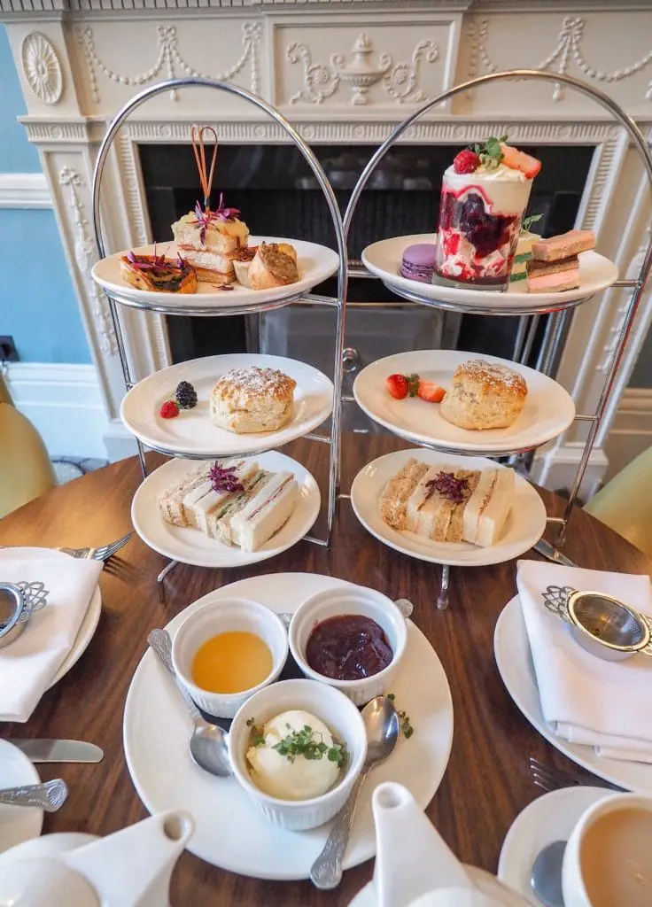 Where To Take Your Mum For The Perfect Mother's Day Weekend afternoon tea Bonnie Rakhit cakes