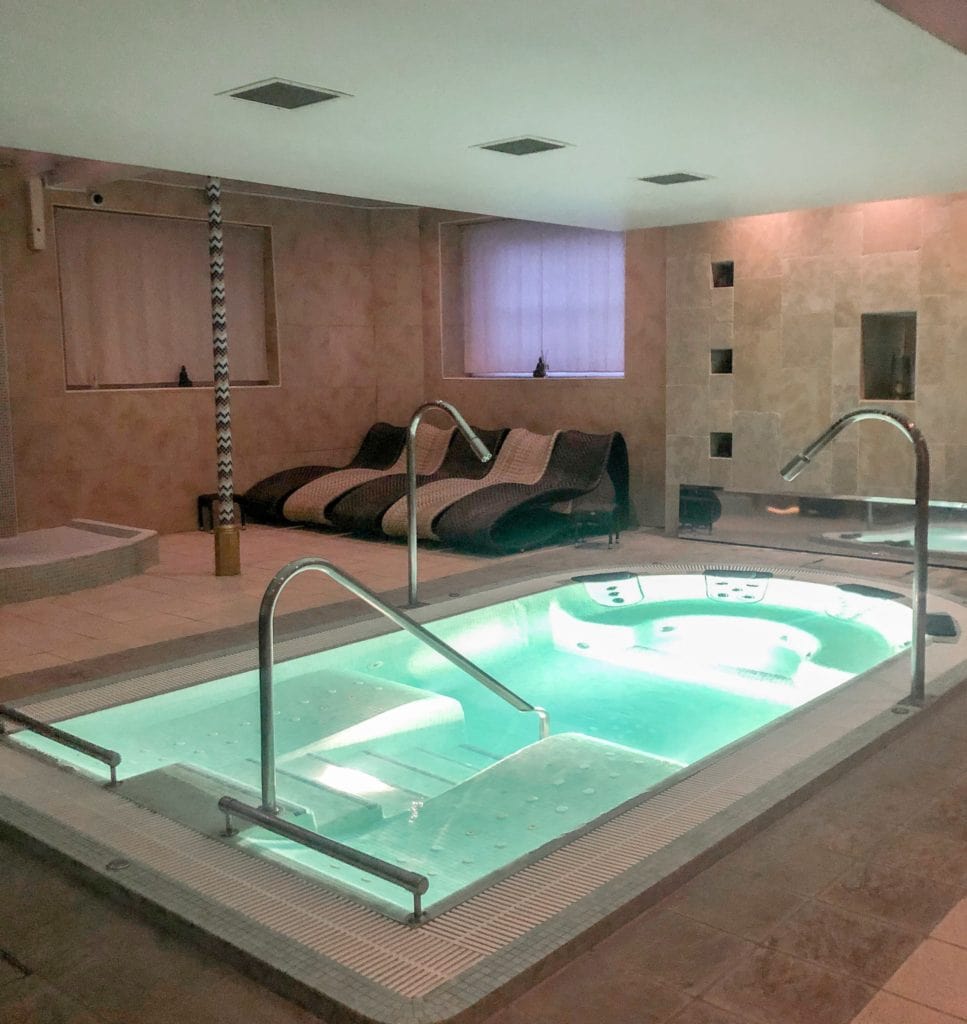 best spas in cheltenham chapel spa bonnie Rakhit mothers day package jacuzzi