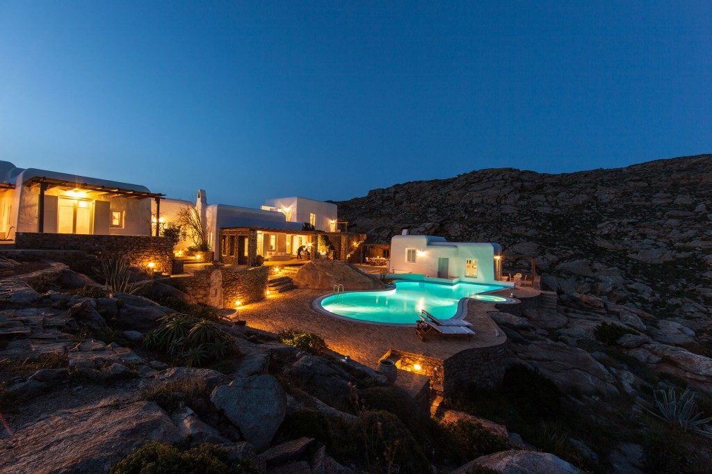 Dolce Vita Villas Mykonos best luxury greece