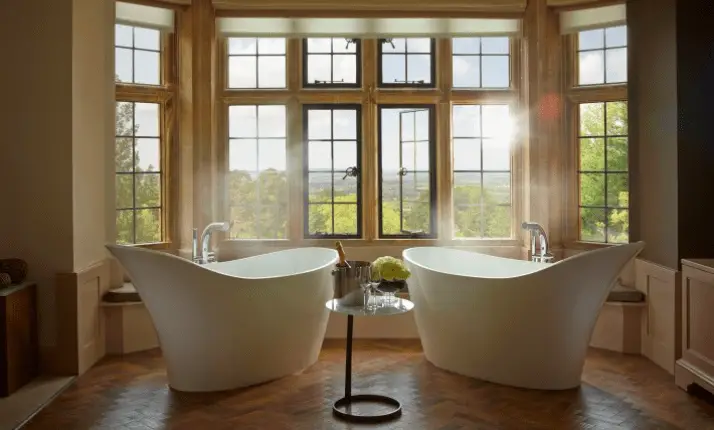 twin bathtubs at foxhill manor uk staycation