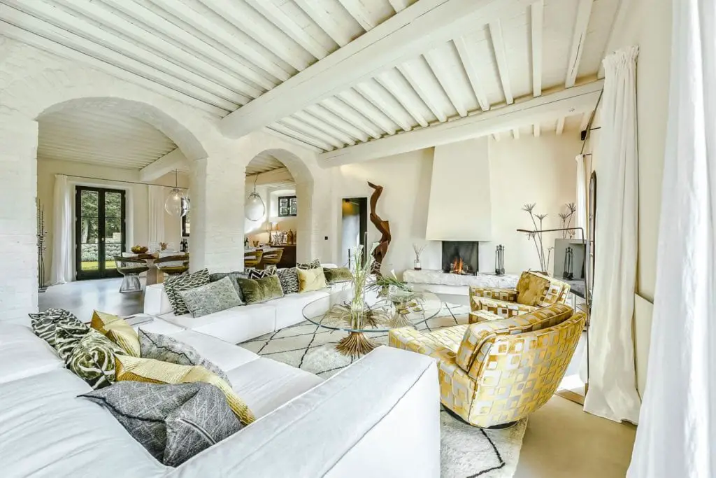 castello-nettuno-luxury-vacation-villa-rentals-florence-best