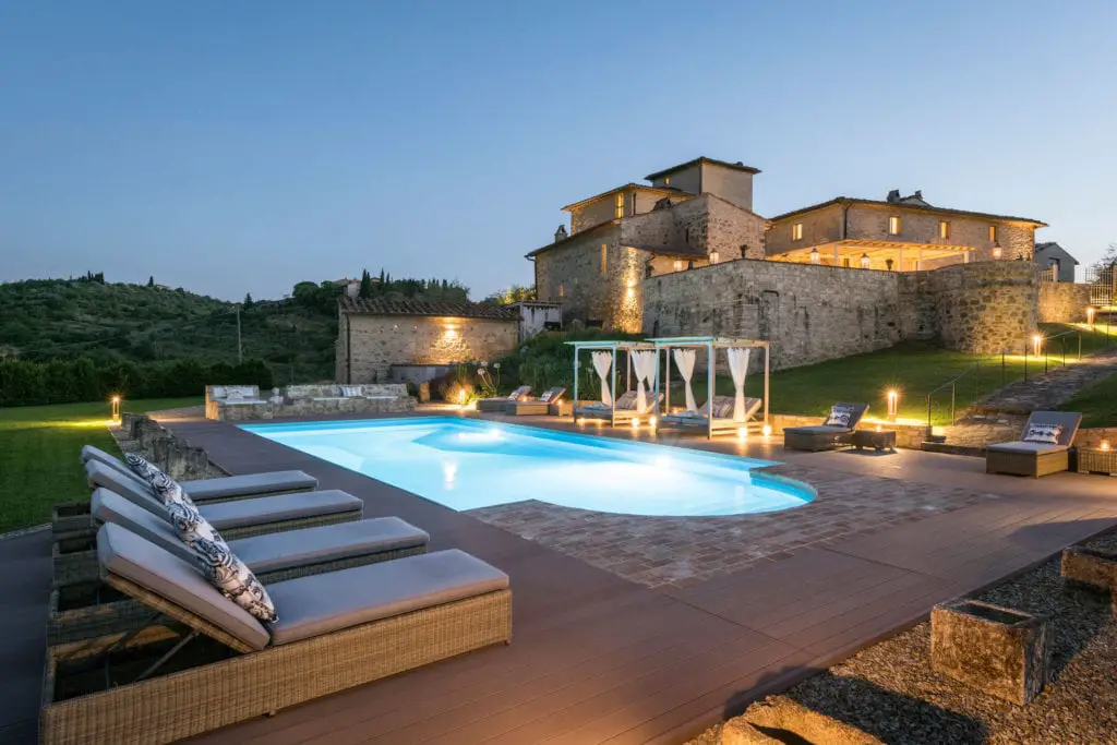 dimora-di-vitigliano-luxury-large-villa-vacation-tuscany-swimming pool
