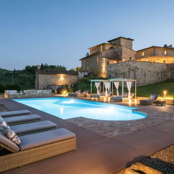 dimora-di-vitigliano-luxury-large-villa-vacation-tuscany-swimming pool acular & Unique Villa Rentals in Italy
