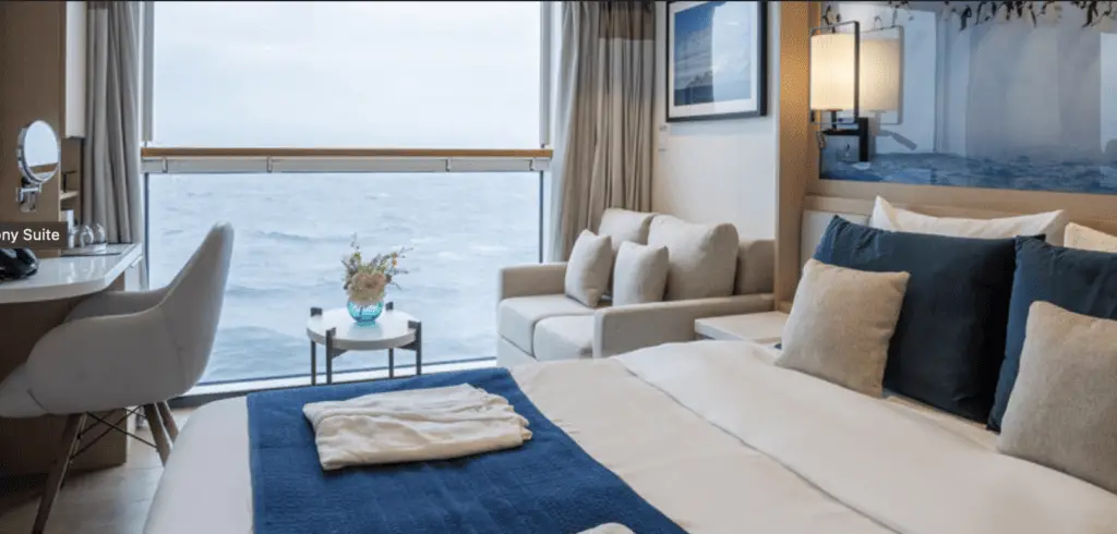 Luxury Guide to Travelling Antarctica cruise cabin