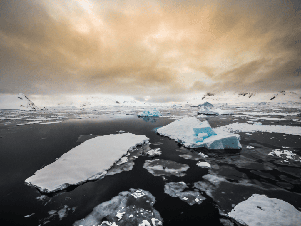 A luxury guide to Antarctic iceberg travel